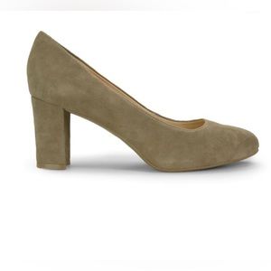 Easy Spirit, Suede, size 9